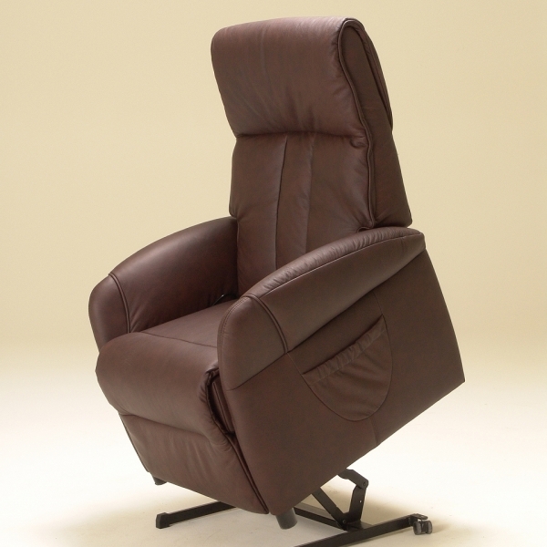 Relaxfauteuil met elektrische bediening al vanaf  €  895,00